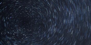 Duygularını Uçlarda Yaşayarak Aşırı Kıskanç Davranışlar Sergileyen 6 Burç