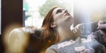 Olumsuz Düşünce Döngüsü Olarak Bilinen Ruminasyon Nedir, Nasıl Başa Çıkılır?