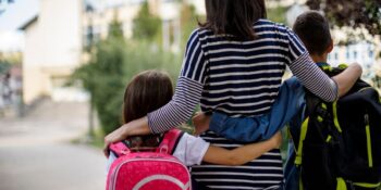 Çocuğu Okula Yeni Başlayacak Anne Babaların Dikkat Etmesi Gereken 12 Şey