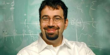 2024 Nobel Ekonomi Ödülü’nü Kazanan Daron Acemoğlu Kimdir?