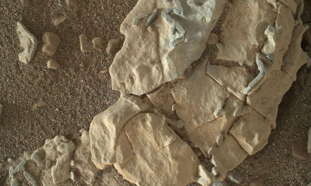 Mars'ta olmaması gerekiyor gibi görünen şeyler