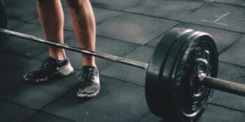 Protein Dışında Kas Yapımına Yardımcı Olan 6 Besin Grubu