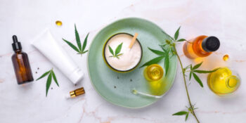 Saç Dökülmesine İyi Gelen Yağlar: Saç Bakımında Hangi Doğal Yağı Kullanmalısınız?