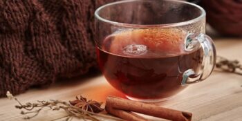 Kilo Kontrolünden Kalp Sağlığına: Tarçın Çayının Bilmeniz Gereken 10 Önemli Faydası