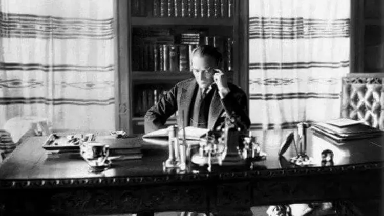 atatürk'ün yazdığı kitaplar