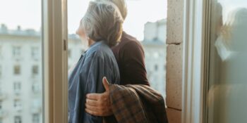 Gri Boşanma: Dünya Genelinde Orta Yaş ve Üzeri Çiftlerdeki Boşanma Oranı Neden Artıyor?