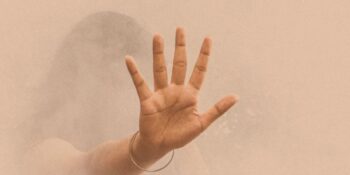 Suçlu Aramaktan Empati Eksikliğine: Toksik Bir İnsana Dönüştüğünüzü Gösteren 8 İşaret