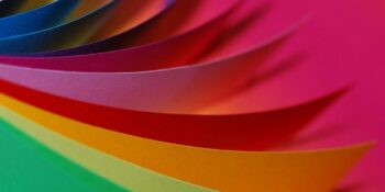 Doğum Ayınıza Göre Renginiz Hangisi? Bu Renkler Kişiliğiniz Hakkında Ne Söylüyor?