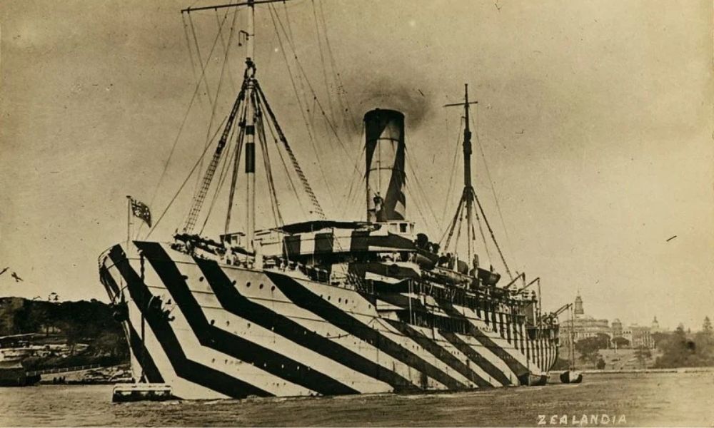 Dazzle Kamuflajı