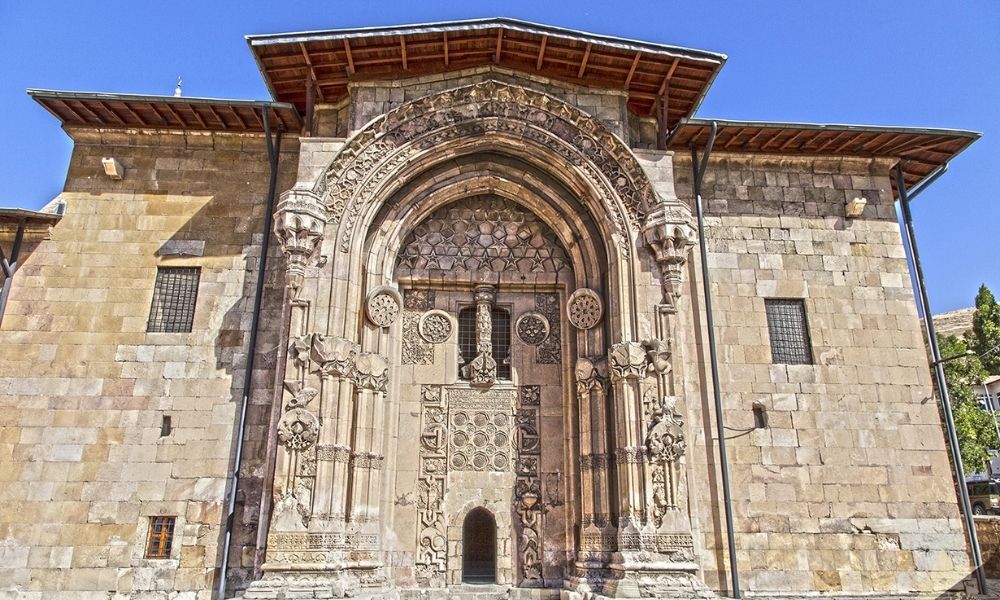Divriği Ulu Camii ve Darüşşifası