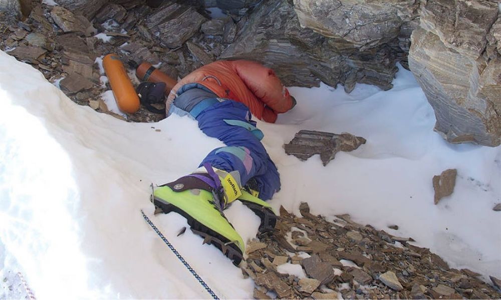 Everest Dağı’nda neden 200’den fazla ceset var