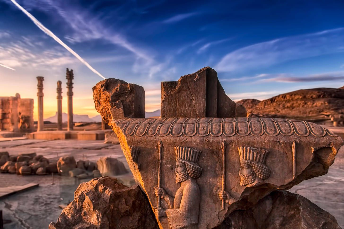 Persepolis Antik Kenti: Görkemli Tarihi ve Bilmeniz Gerekenler