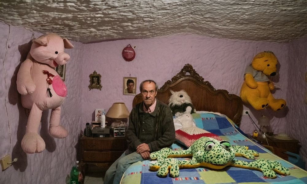 Günümüzde hala mağarada yaşayan topluluklar