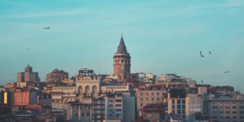 Ortaköy Kumpirinden Kanlıca Yoğurduna: İstanbul’un Semt ve İlçeleri ile Bütünleşen 13 Lezzet