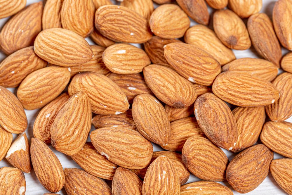 proteini yüksek kuruyemiş ve tohum