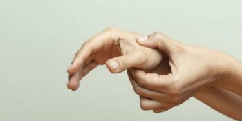 Geleneksel Çin Tıbbında Bedendeki Enerji Akışını Düzenlemek İçin Kullanılan Vücut Basınç Noktaları