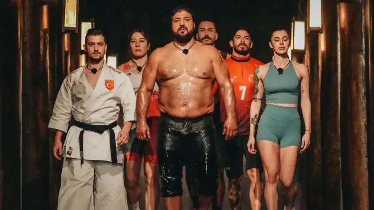 Physical Asia yarışması