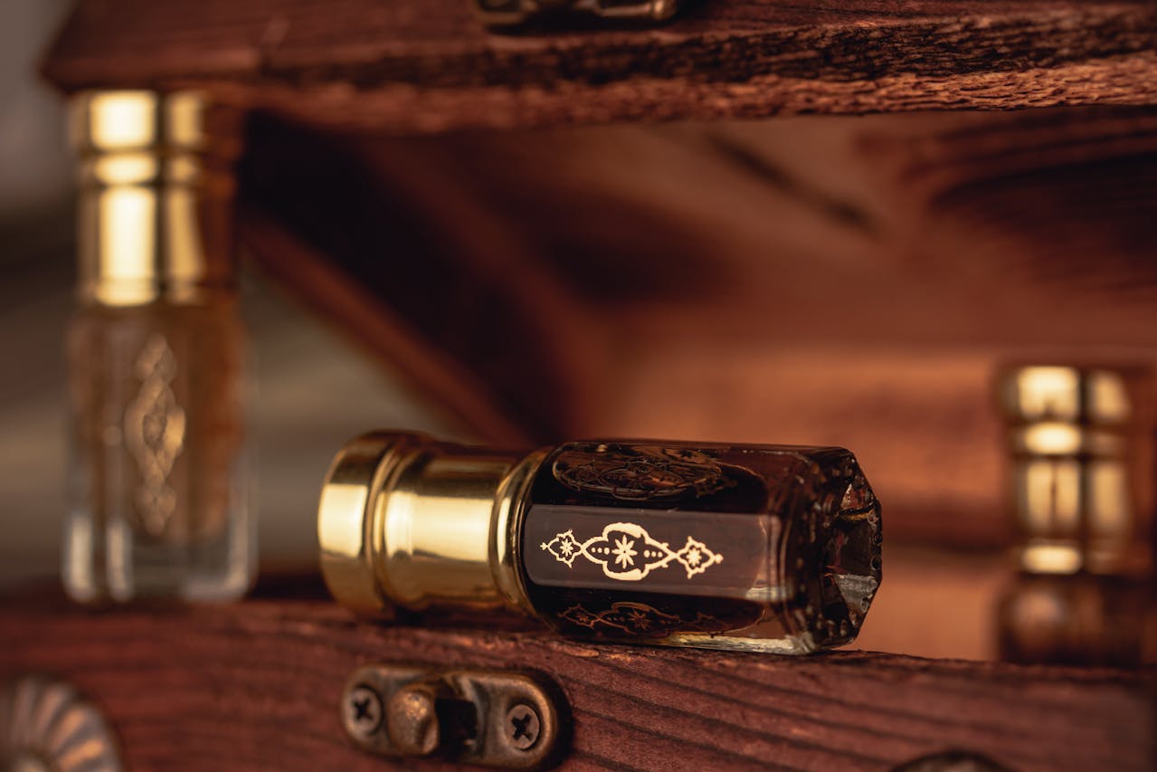 parfümün kalıcı olması için