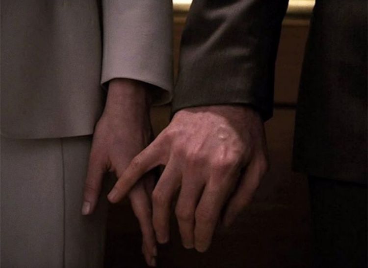 görünmez sicim teorisi