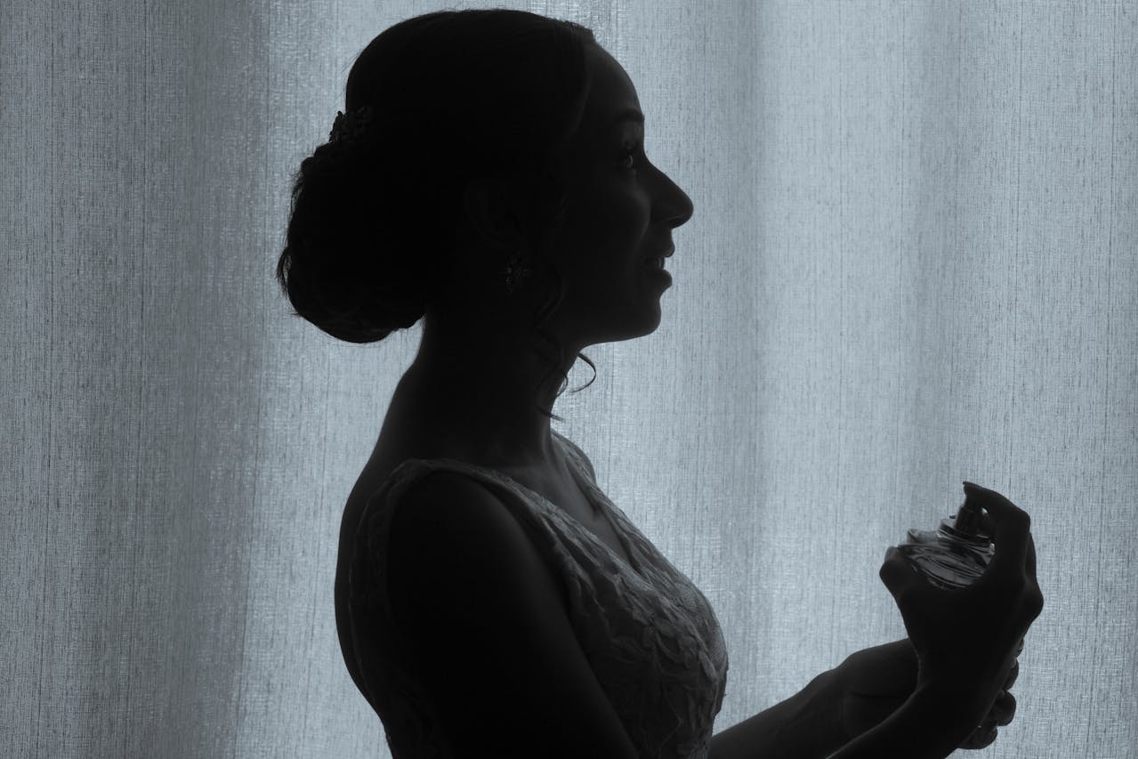 parfümün kalıcı olması için