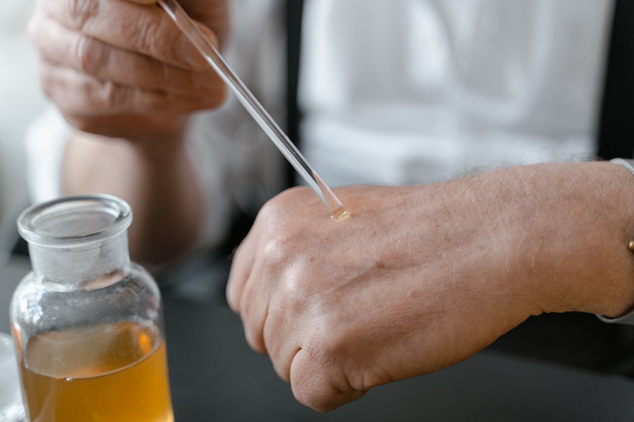 parfümün kalıcı olması için