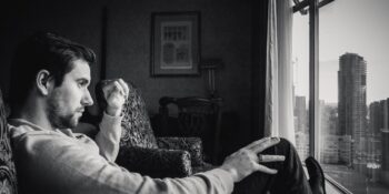 Gün İçinde Sürekli Dalıp Gitmenizin 10 Nedeni ve Üstesinden Gelme İpuçları