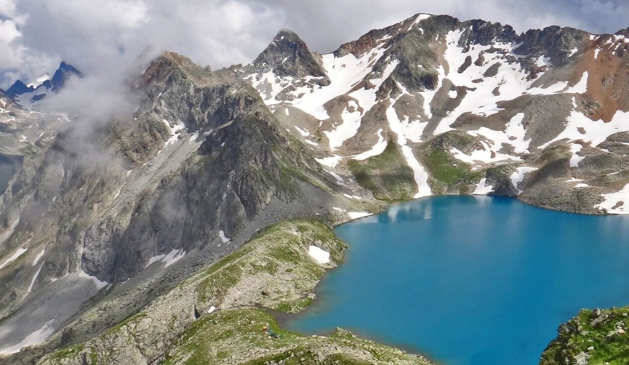 dünyanın en ölümcül gölleri