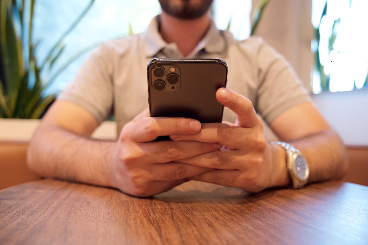 telefon bağımlısı