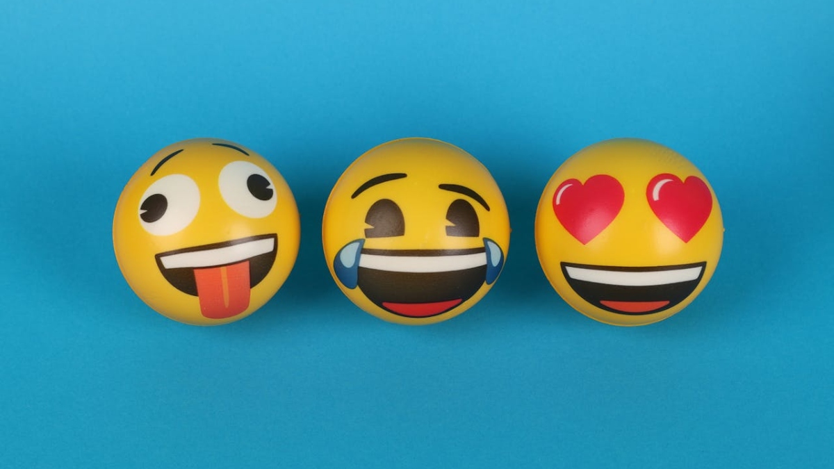 Doğduğunuz Aya Göre Hangi Emoji Sizin Kişiliğinizi Yansıtıyor?