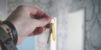 Ev Sahibi Olma Serüveninizi “Survivor”a Çevirecek 7 Radikal Yöntem