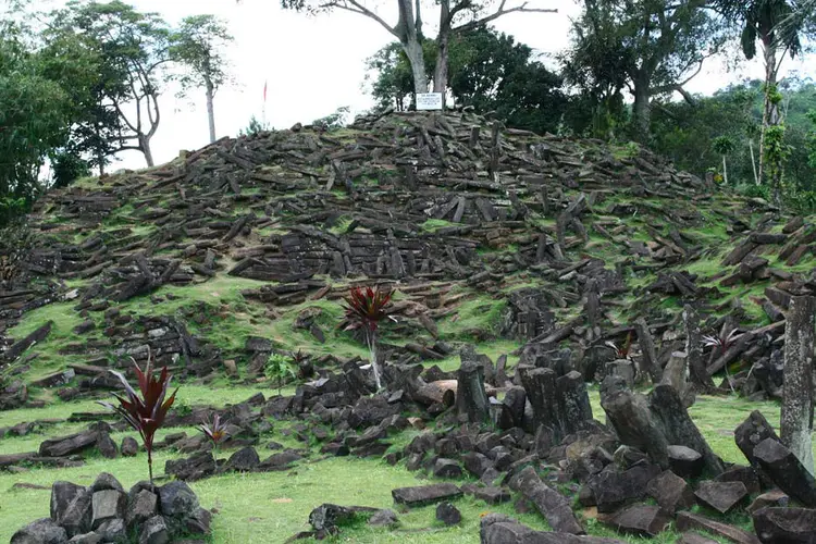 gunung padang