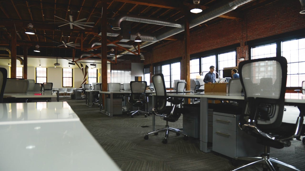 Yıllarca Bağlılık Göstermiş Olsanız da Artık İşinizi Değiştirmeniz Gerektiğini Gösteren 10 İşaret