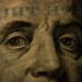 Neden Bazı İnsanlara Sürekli İyilik Yapıyoruz? Sebebi “Benjamin Franklin Etkisi”