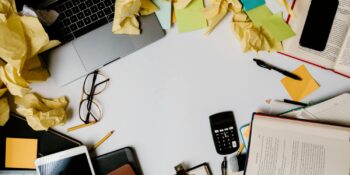 Kağıt Dağınıklığı Neden Oluşur ve Nasıl Başa Çıkılır?