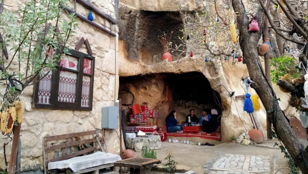 Kayalar Arasında Gizlenmiş Bir Uygarlık: Frig Vadisi Keşif Rehberi